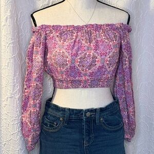 Live to be spoiled Floral Purple Crop Top XS